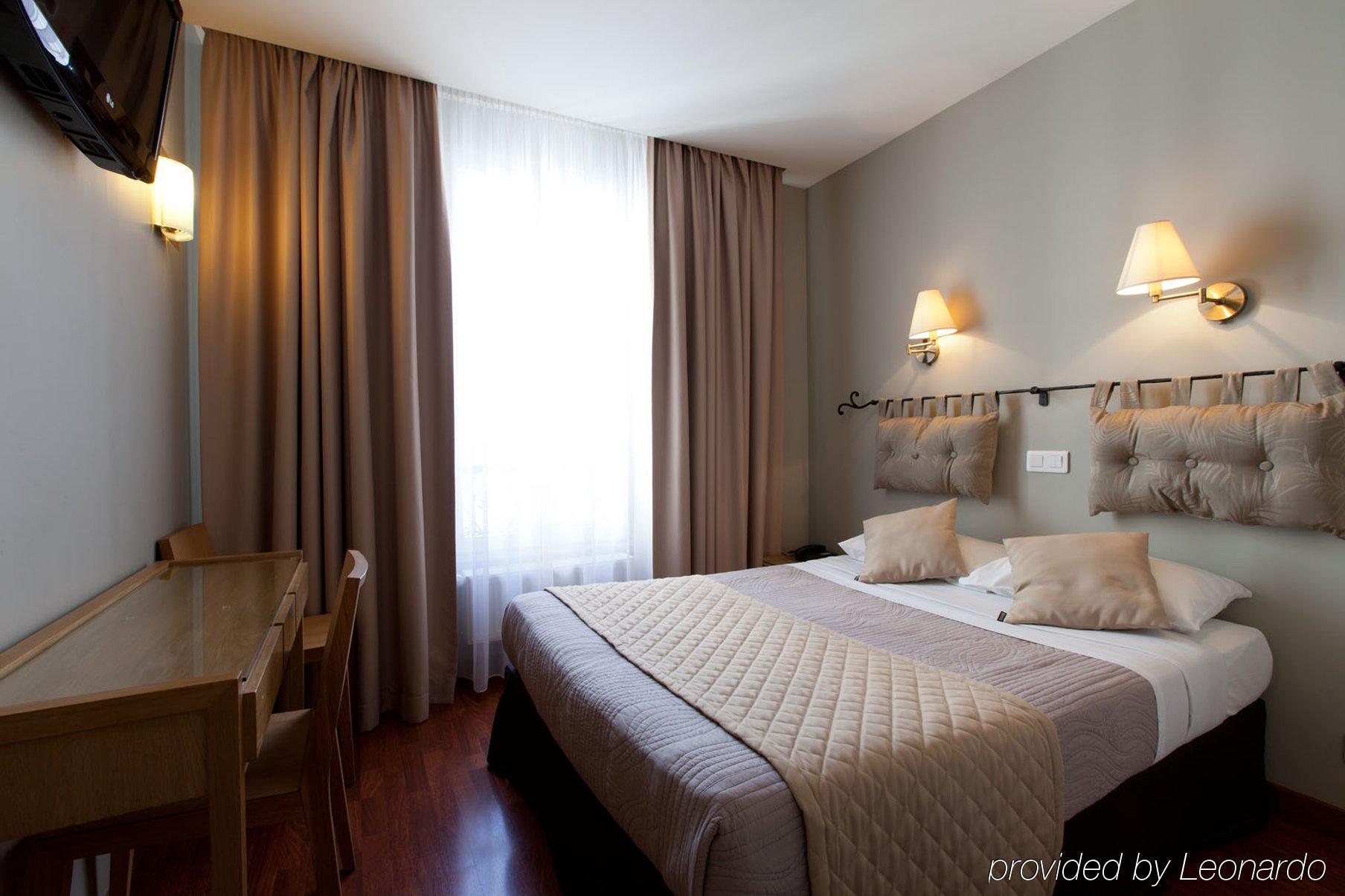 Cosmotel Hotel Paris Exteriör bild